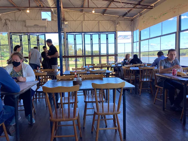 Restaurante Flutuante Costaneira