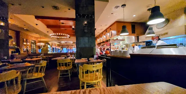 Gusto Italian Grill & Bar