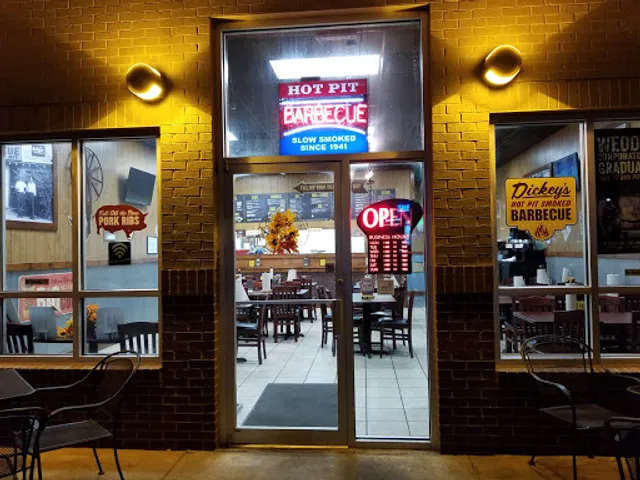 Dickey's Barbecue Pit