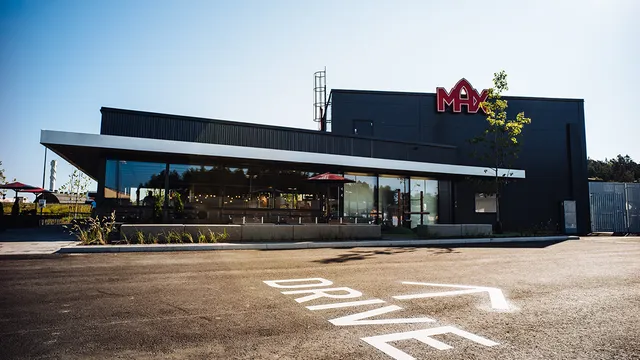 MAX Burgers
