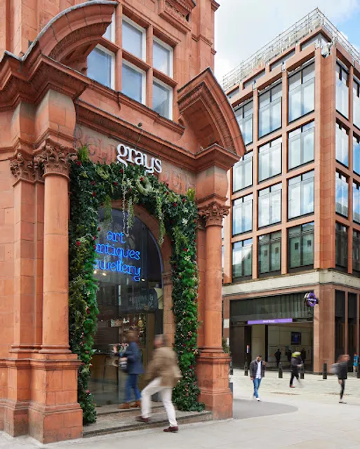 Grays Antique Market