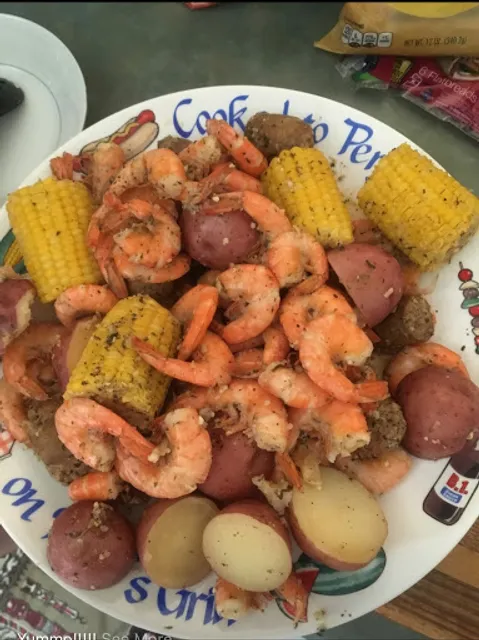 Topsail Steamer Seafood