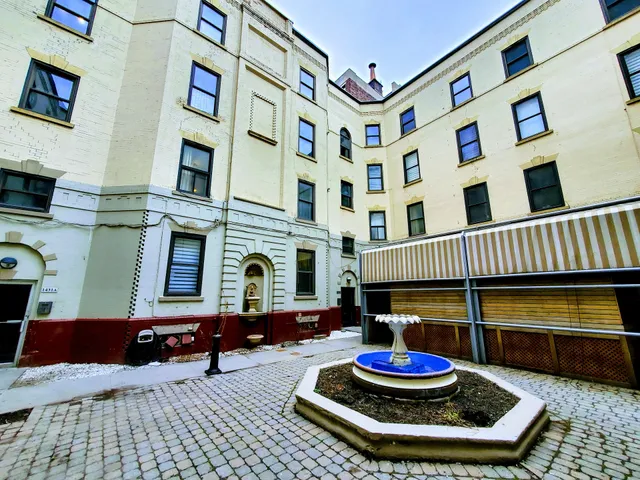 Stanley Court Apartments