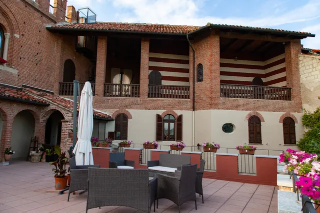 Castello Mellana B&B&...
