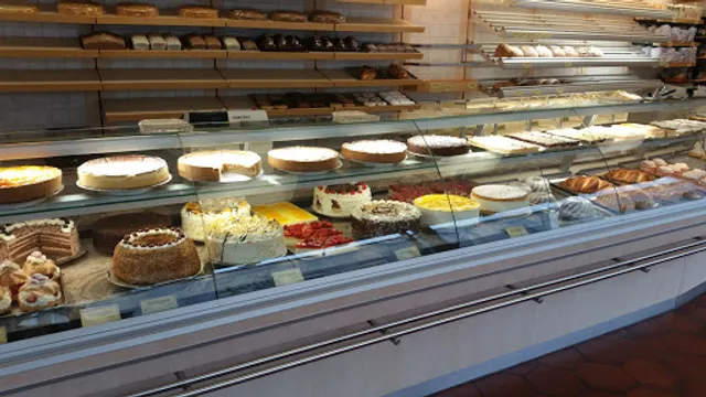 Bäckerei Konditorei Cafe Schönberger
