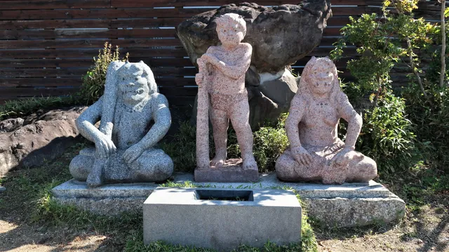 Statue of Gishiki Hachimen Daio