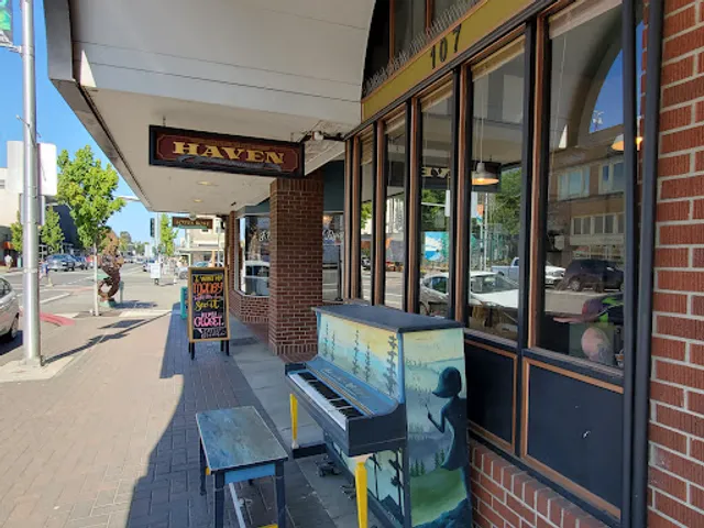 First Street Haven Restaurant