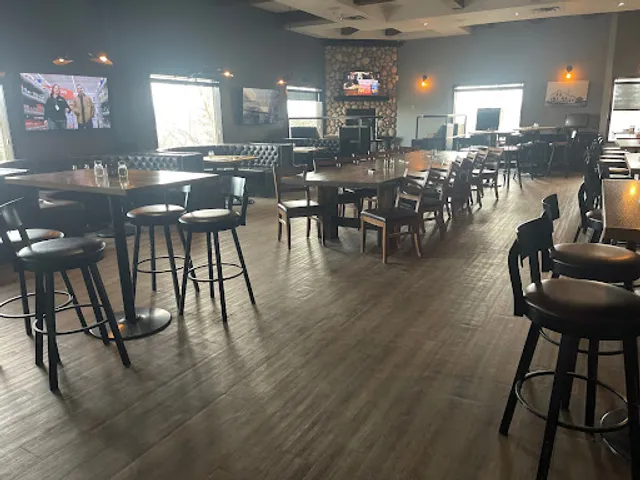 The Vine Restaurant and Lounge