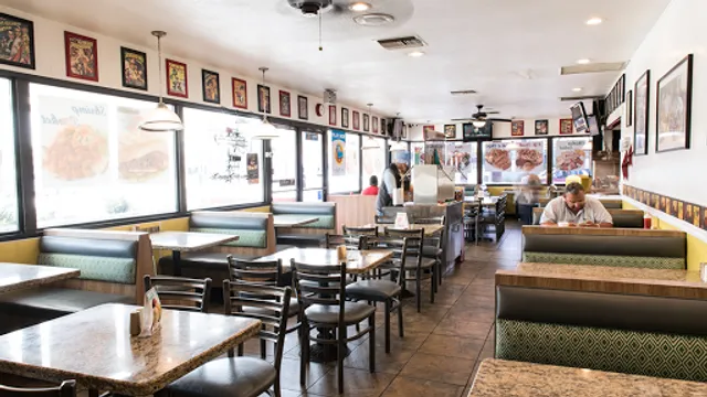 Lucky Star Cafe Mexican Grill