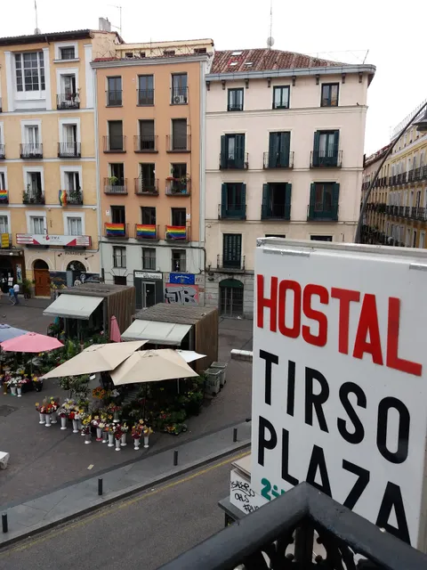 Hostal Tirso Plaza