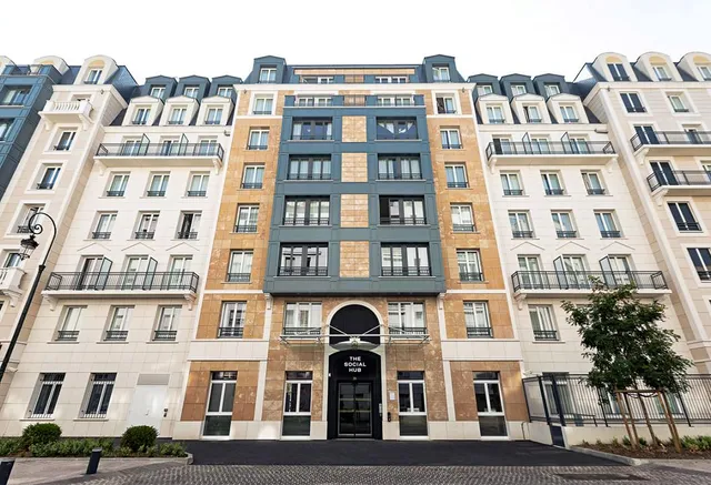 The Social Hub Paris La Defense