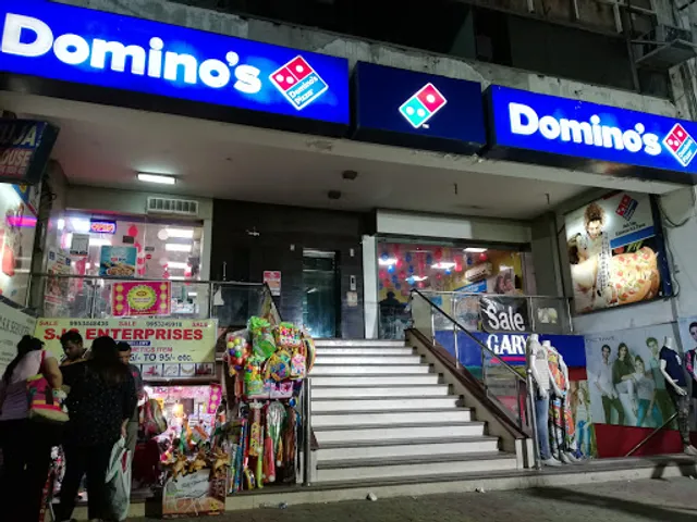 Domino's Pizza | Malviya Nagar, New Delhi