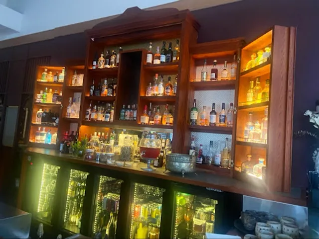 Kazba Cocktail Bar