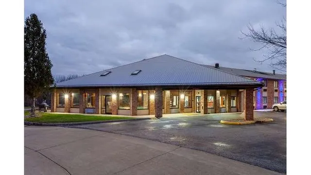 Days Inn by Wyndham Wooster