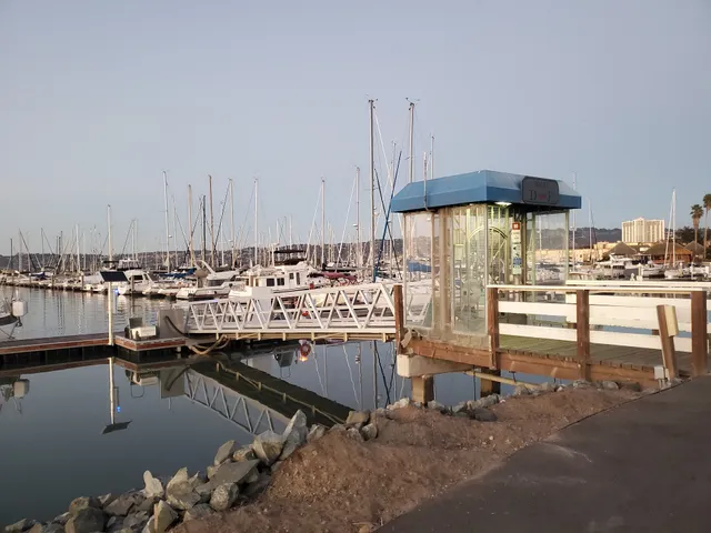 Emery Cove Yacht Harbor