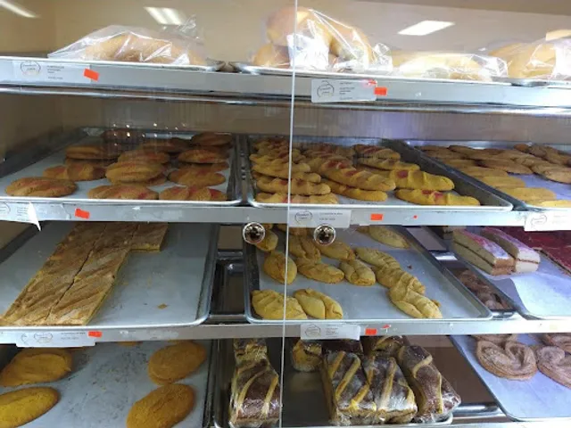 Restaurant Y Panaderia Latina