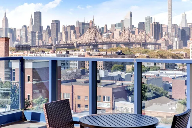 Vista LIC Hotel, Premier Collection by Best Western