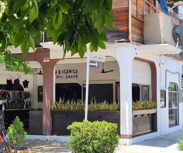 La Botanita Deli Snac Huatulco