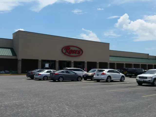 Roses Discount Store