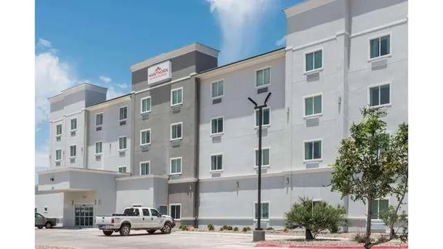 Hawthorn Extended Stay by Wyndham Midland
