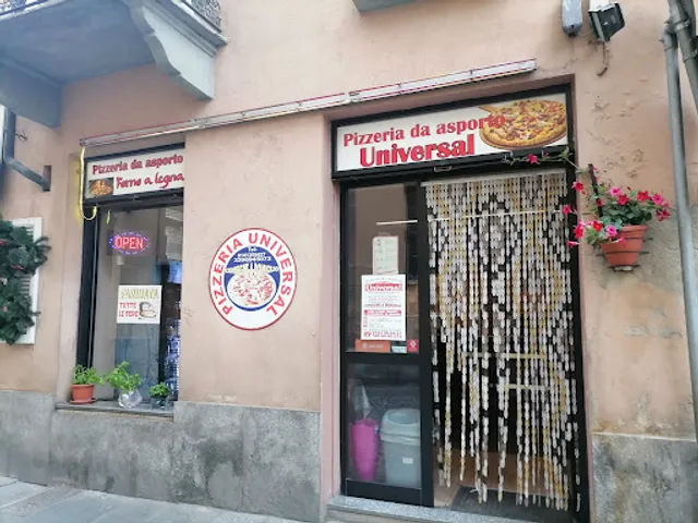 Pizzeria Universal