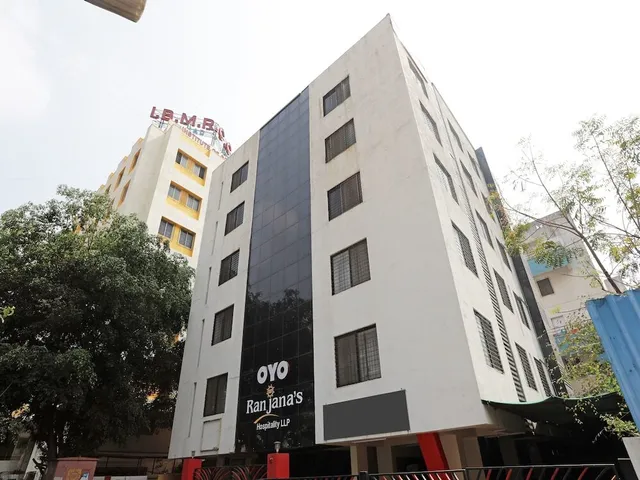 Collection O 77852 Collection O Hotel Ranjanas