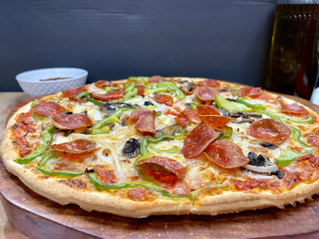 Manny & Olga's Pizza