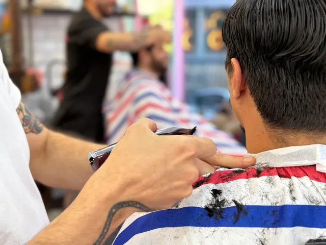 Gallo De Oro Barbería