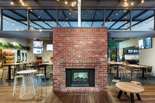 Mister Bobs Sports Bar