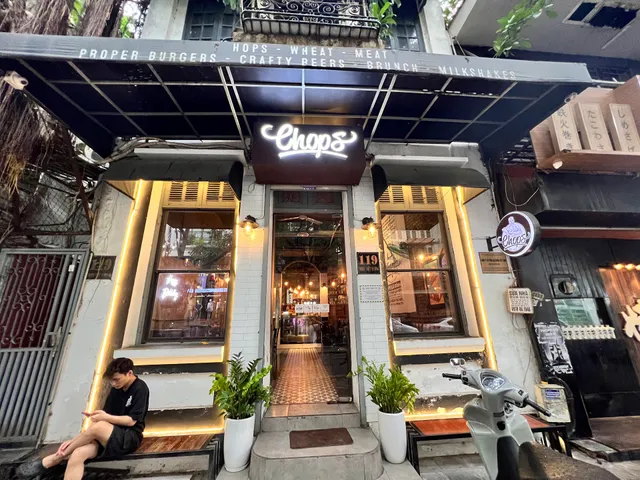 Chops Trieu Viet Vuong