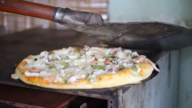 Pizza Ngọc