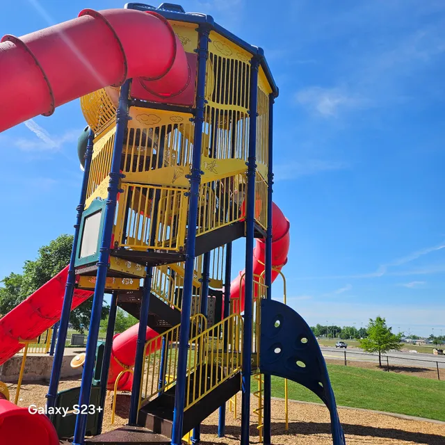 Bentley Park Sports Complex