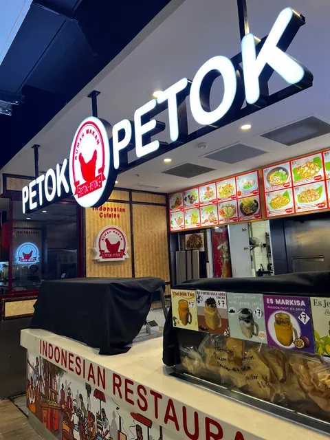 Rumah Makan Petok Petok
