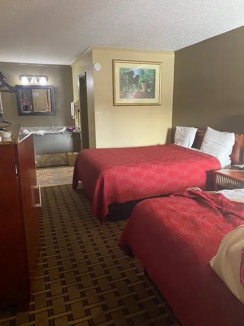 Scottish Inns Hurricane Mills, TN