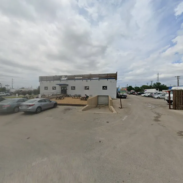 Social Chicken To Go - Garland