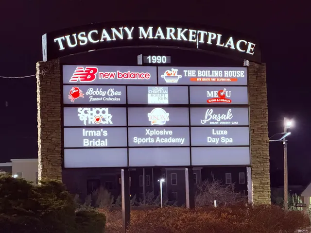 Tuscany Marketplace