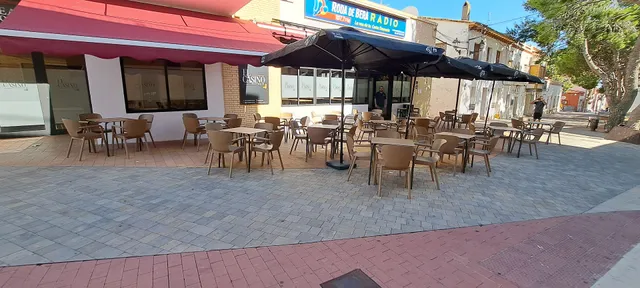 El Casino Restobar by Group Becerra