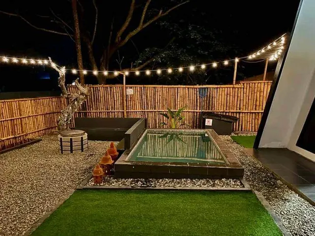 Victoria's Cabin By A&J