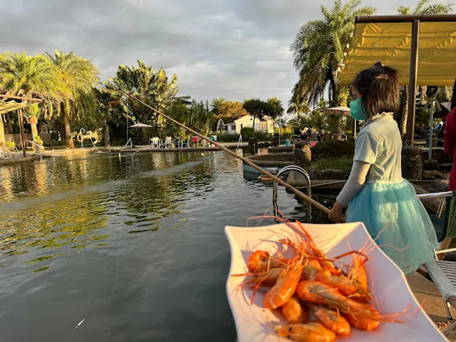 大塭觀光休閒養殖區/輕親魚朶
