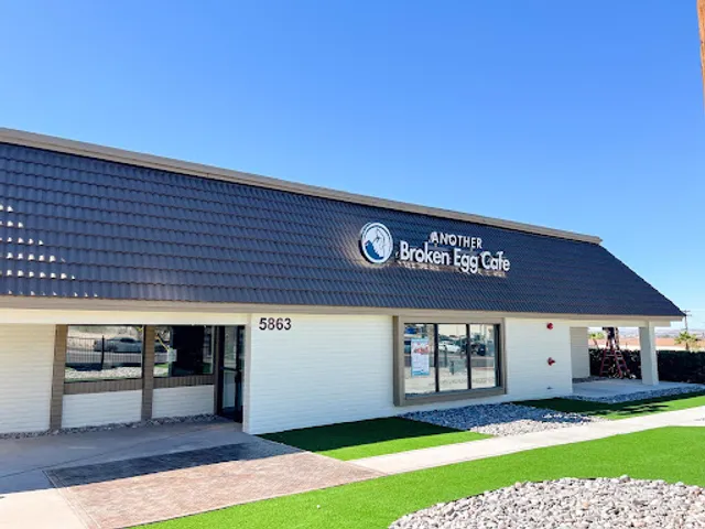 Another Broken Egg Cafe