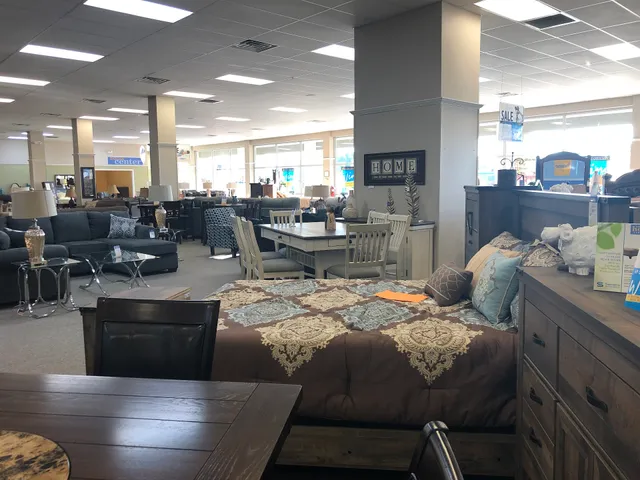 Farmers Home Furniture | Arab, AL