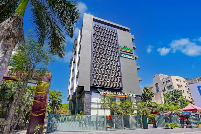 Palette Magarpatta City formerly Emerald Guestimony