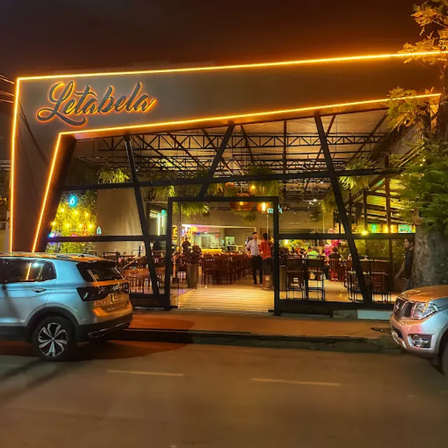 Letabela Pizzaria, Churrascaria e Choperia, Restaurante