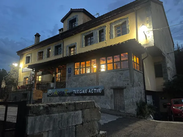 Albergue El Caserón de Fuentes Carrionas