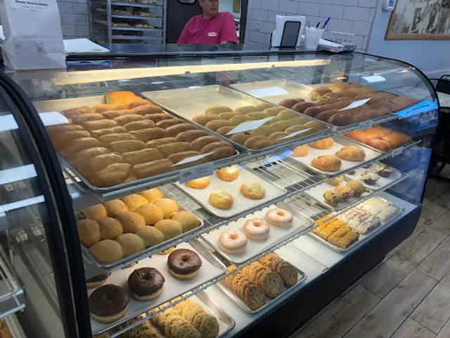 Weikel's Bakery
