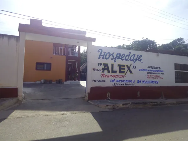 Hospedaje Alex