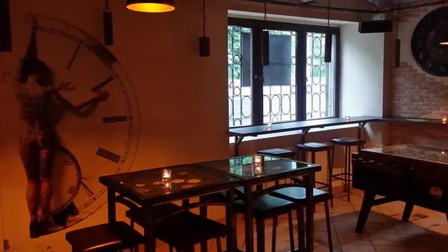 Sepia House - Music Club