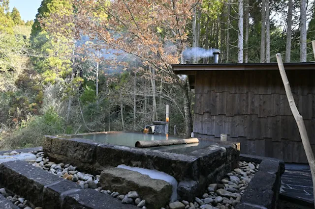 平山温泉やまと