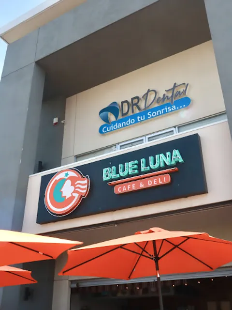 Blue Luna Café | Villa Floresta