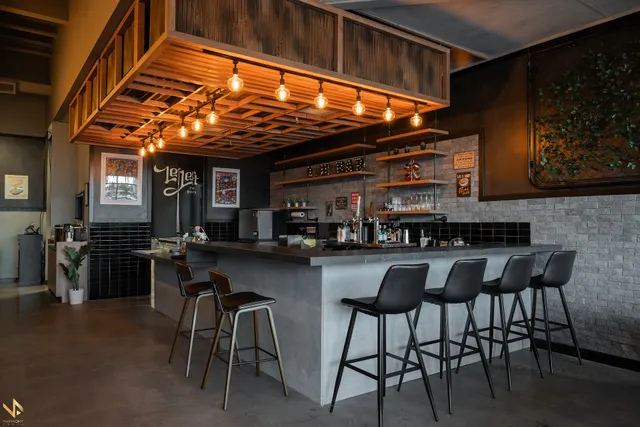 Le' Lert Thai Eatery